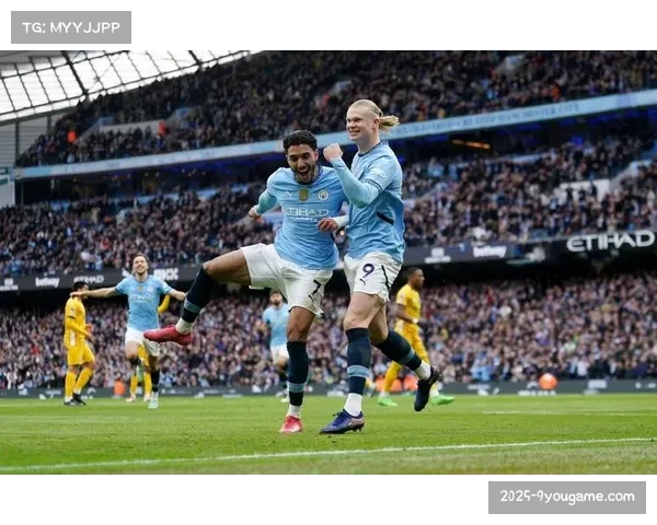 曼城防线人员轮换,迪亚斯半场伤退考验后防深度